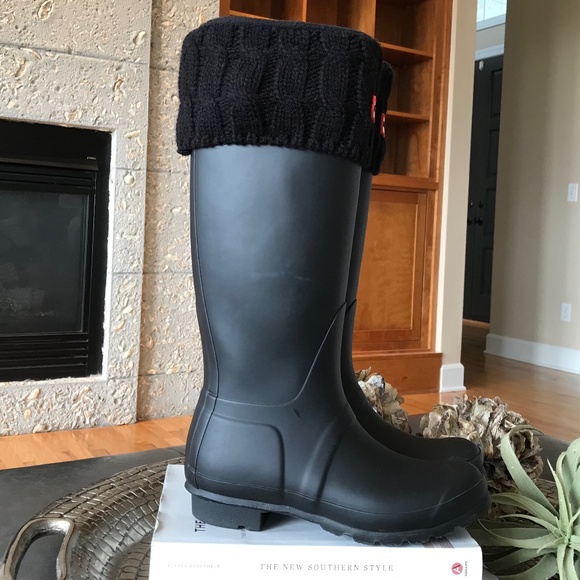 HUNTER ORIGINAL TALL MATTE BLACK RAIN BOOTS WITH LINER - Picture 4 of 15